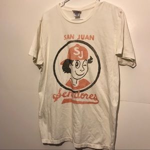 JUNK FOOD Senadores de San Juan